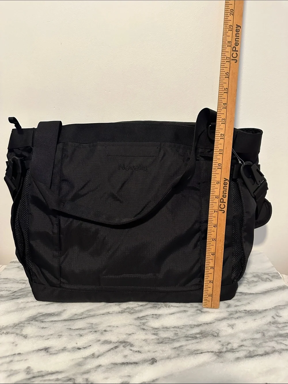 The North Face Black unisex Tote-Style Crossbody Bag logo New NWT